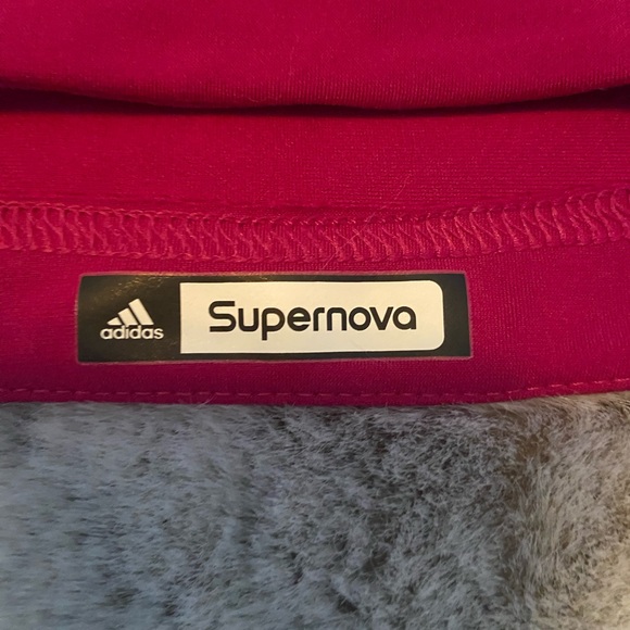 Adidas Running Hoodie, Women Size M. Fuchsia. - Picture 8 of 8